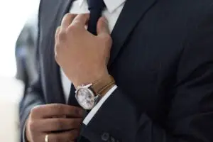 Steps for Tying a Tie